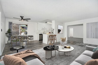 Zelzah Apartments in Encino, CA - Foto de edificio - Building Photo