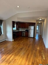 241-01 Caney Rd in Queens, NY - Building Photo - Building Photo