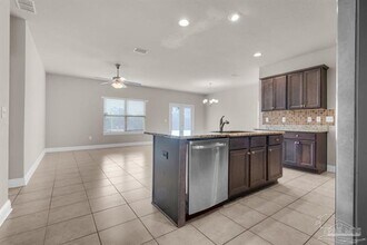 1724 Waterford Sound Blvd in Gulf Breeze, FL - Building Photo - Building Photo