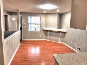 306 E 17th Ave, Unit 306 E 17th Ave in Columbus, OH - Building Photo - Building Photo