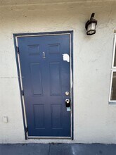 1014 NW 6th Ave-Unit -1-2 in Fort Lauderdale, FL - Building Photo - Building Photo