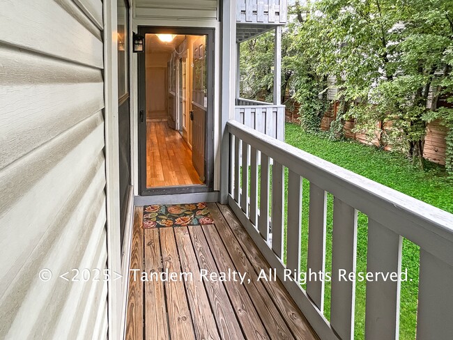 118 Prescott Pl, Unit 118 in Nashville, TN - Foto de edificio - Building Photo