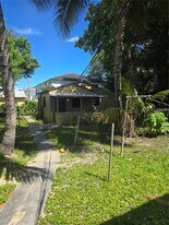 161 NW 146th St in Miami, FL - Building Photo