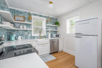 504 Maupas Ave in Savannah, GA - Building Photo - Building Photo