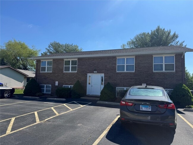 106 Osterhage Dr in Waterloo, IL - Building Photo - Building Photo