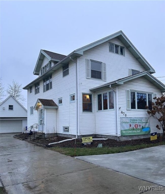 property at 475 Potters Rd