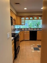 124 Dix Hwy in Dix Hills, NY - Building Photo - Building Photo