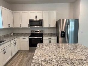 46 Parkside St in Defuniak Springs, FL - Building Photo - Building Photo