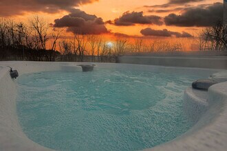 1645 Burks Branch Rd in Shelbyville, KY - Building Photo - Building Photo