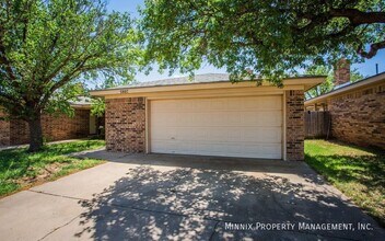 5807 2nd St in Lubbock, TX - Building Photo - Building Photo