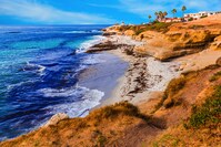 Fairhill Apartments in La Jolla, CA - Foto de edificio - Building Photo