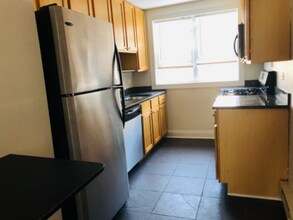 2620 W Catalpa Ave in Chicago, IL - Building Photo - Building Photo