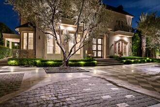 718 N Rodeo Dr in Beverly Hills, CA - Building Photo - Building Photo