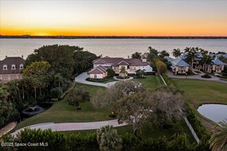 6865 S Tropical Trail in Merritt Island, FL - Building Photo - Building Photo