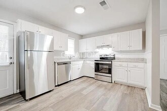 4218 Barr St in Columbus, GA - Foto de edificio - Building Photo