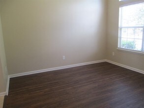 940 Steeple Chase Ln in Orange Park, FL - Foto de edificio - Building Photo