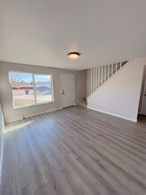 245 Otis Ct in Lakewood, CO - Building Photo - Building Photo