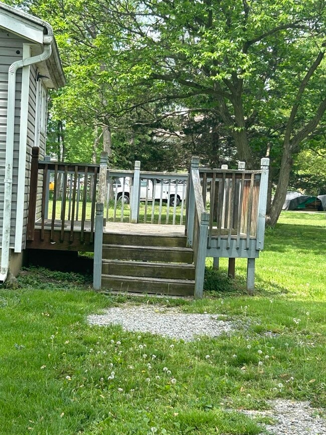 property at 5 Centennial St