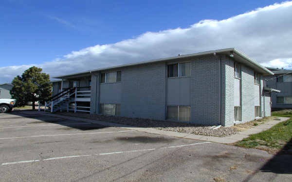 Bishop Court Apartments in Castle Rock, CO - Building Photo - Building Photo