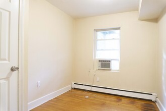 2989 Washington St, Unit 2 in Boston, MA - Building Photo - Building Photo
