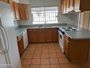 2105 E Colgate Dr in Tempe, AZ - Building Photo - Building Photo