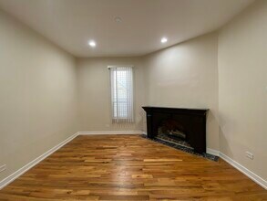 2986 N Elston Ave in Chicago, IL - Building Photo - Building Photo