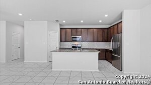 9930 Rancho Real Rd in San Antonio, TX - Building Photo - Building Photo