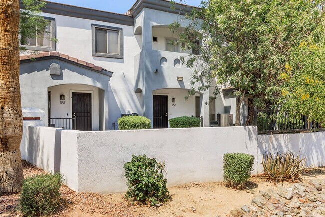 Maryland Terrace Apartments in Glendale, AZ - Building Photo - Building Photo