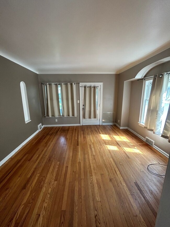 property at 4703 Stickney Ave