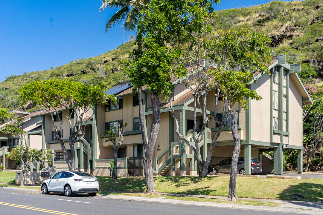 Kawaihae Crescent East in Honolulu, HI - Building Photo