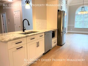 1635 River Oak Dr in Roswell, GA - Building Photo - Building Photo