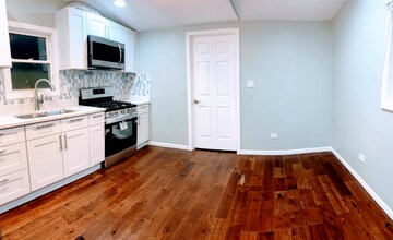 3418 W McLean Ave in Chicago, IL - Building Photo - Building Photo