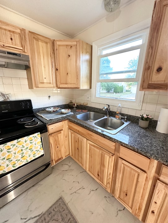 91 Faith St, Unit 89 in Burlington, VT - Building Photo