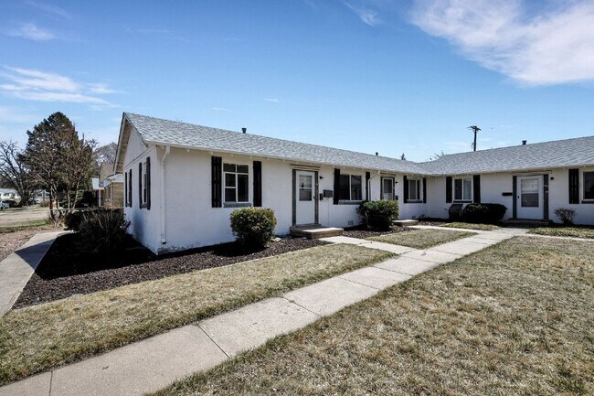 1201 Janes Ln in Colorado Springs, CO - Building Photo - Building Photo