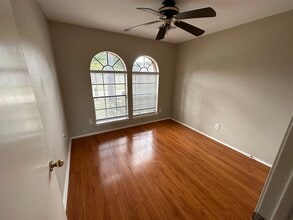 21906 Calderbrook Dr in Katy, TX - Building Photo - Building Photo