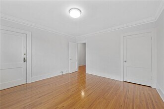 716 Lakeview Ave NE in Atlanta, GA - Building Photo - Building Photo