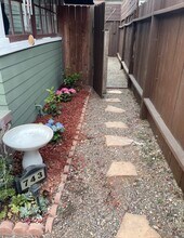 743 Daisy Ave in Long Beach, CA - Building Photo - Building Photo