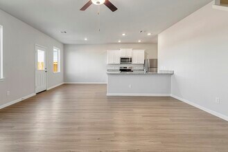 8119 Sunberry Shadow Dr in Houston, TX - Building Photo - Building Photo
