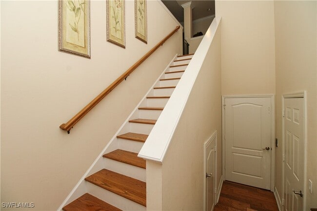 property at 2205 Hawksridge Dr