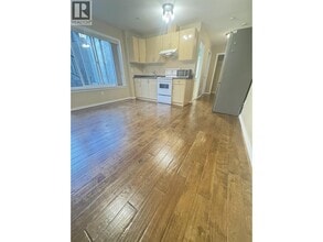 2111 Fraserview Dr in Vancouver, BC - Building Photo - Building Photo