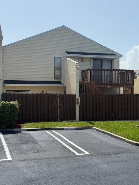 property at 641 Executive Center Dr