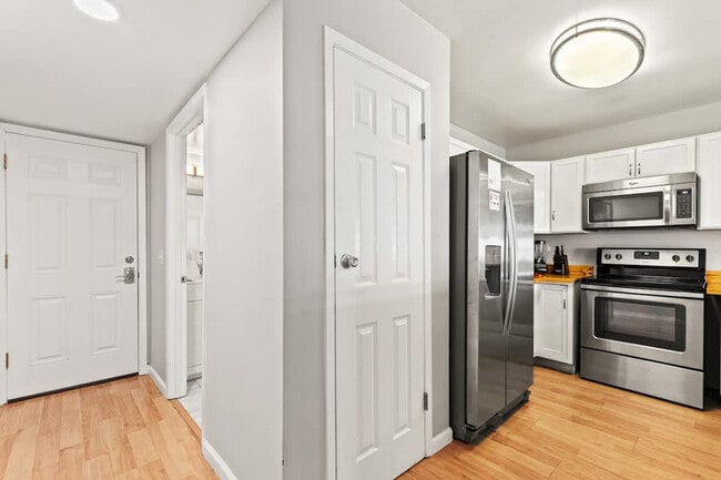 5218 Beach Dr in Panama City, FL - Building Photo - Building Photo