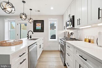 616 Quebec Place NW in Washington, DC - Building Photo - Building Photo