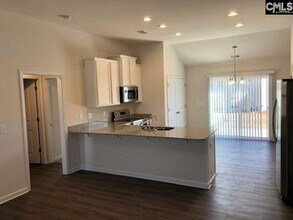 821 Frogmore Wy in Cayce, SC - Building Photo - Building Photo