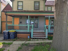 3158 Oak St in Kansas City, MO - Building Photo