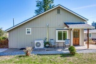 1129 Grimley Ln in San Jose, CA - Building Photo