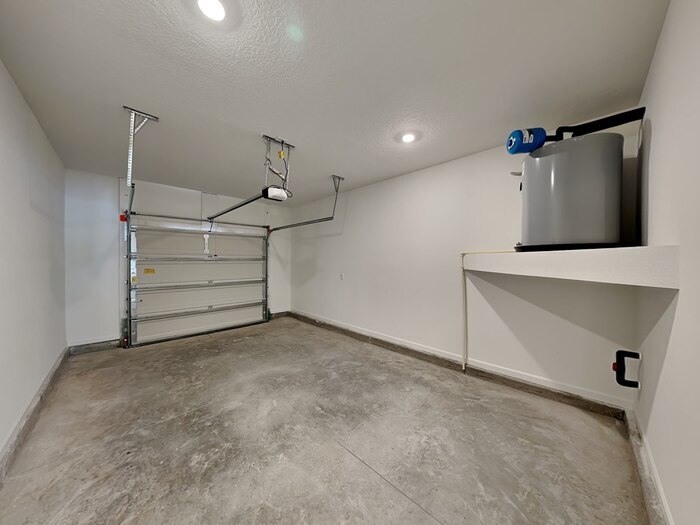 2165 Windward Cay Ln in Middleburg, FL - Building Photo