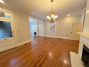205 E Charlton St-Unit -Unit A in Savannah, GA - Building Photo - Building Photo