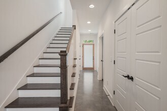 1040 Maynor Ave in Nashville, TN - Building Photo - Building Photo