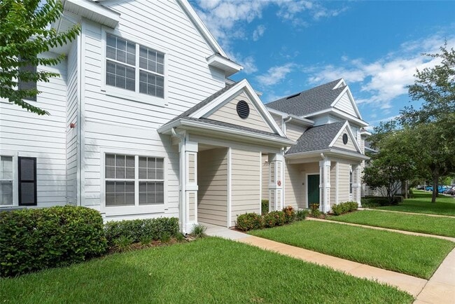 330 Southern Pecan Cir in Winter Garden, FL - Building Photo - Building Photo